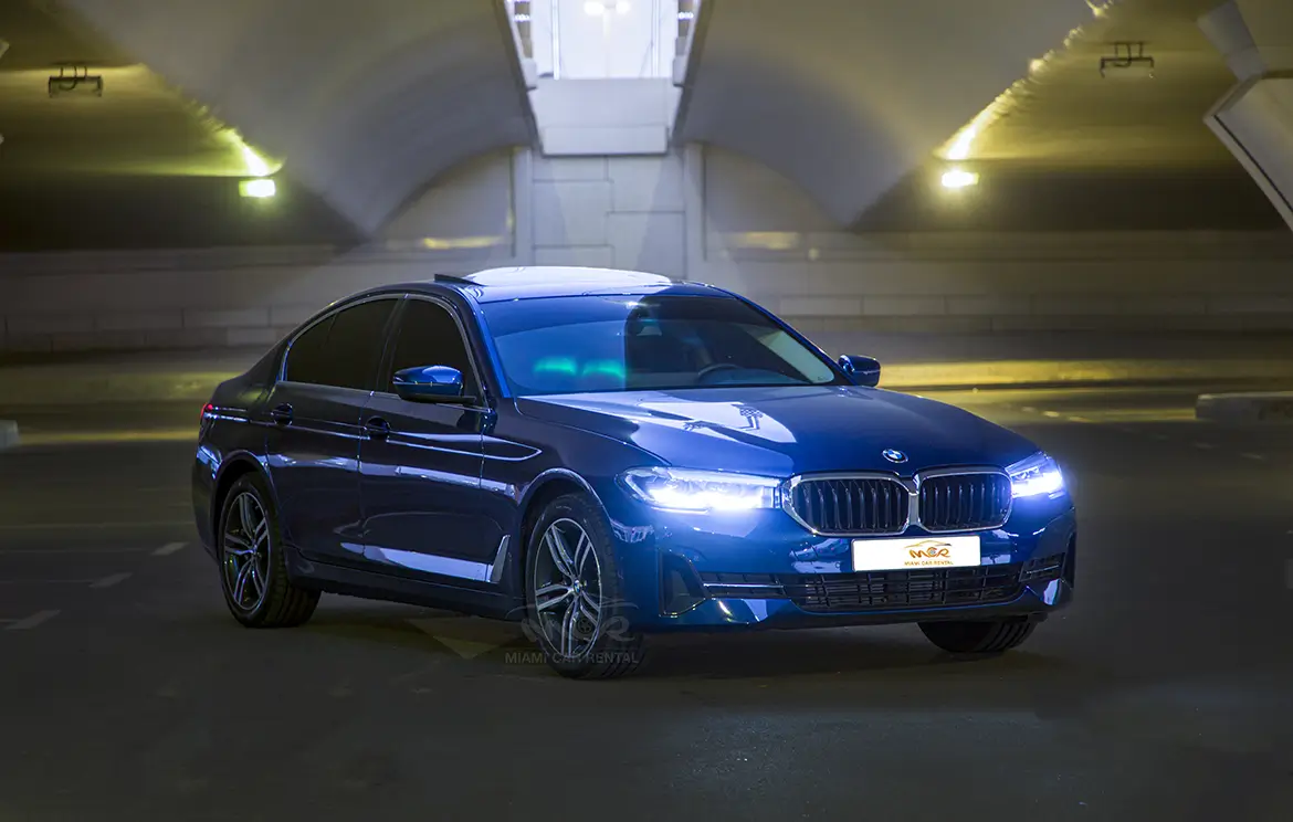 Lease the stylish BMW 520i luxury sedan in the UAE