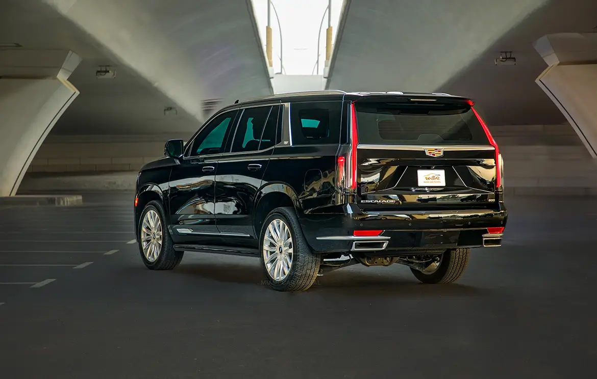 Rent the luxurious Cadillac Escalade SUV in Dubai