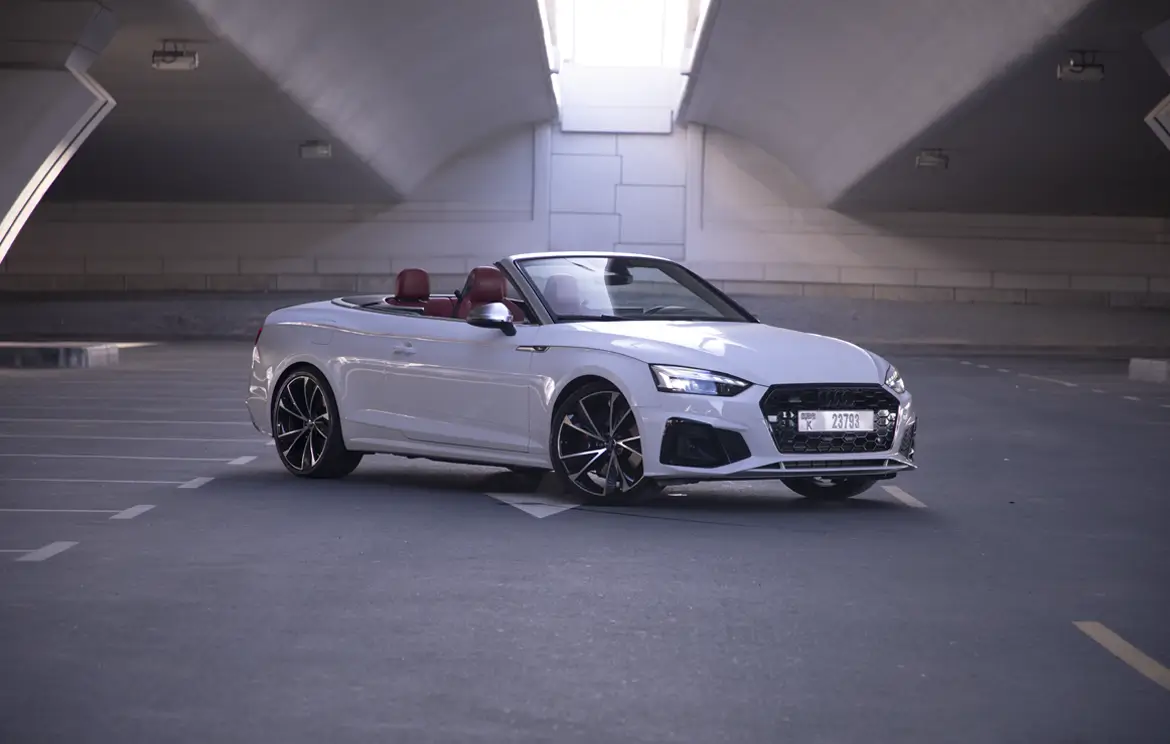 Rent the dynamic Audi S5 sports convertible in the UAE and Dubai