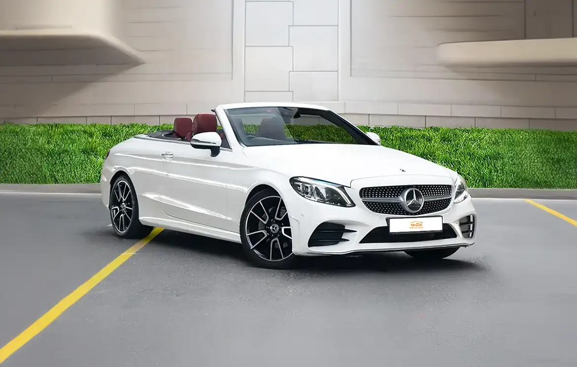 Lease the dynamic Mercedes C200 sports in the UAE