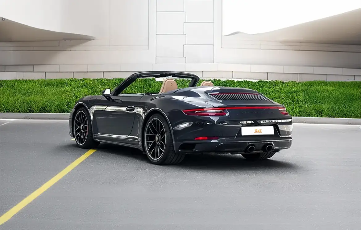 Rent the iconic Porsche Carrera 911 GTS sports in the UAE